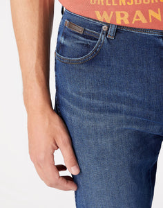 WRANGLER <BR>
Texas Slim Jean <BR>
Blue Silk <BR>