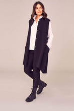 Load image into Gallery viewer, PERUZZI &lt;BR&gt;
Sleeveless Knit Gilet &lt;BR&gt;
Black &lt;BR&gt;
