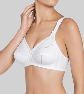 TRIUMPH <BR>
Doreen + Cotton Non Wire Bra <BR>