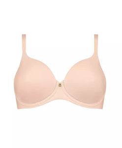 TRIUMPH <BR>
Body Make-Up Essentials, Wired, Padded Bra <BR>